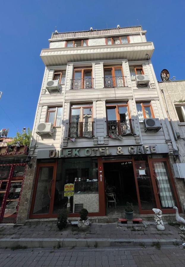 Dilek Hotel & Cafe Istanbul Exteriör bild